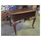 (FRNT) Wood End Table with Drawer 2...
