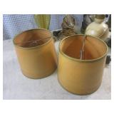 (BR3) Assorted Vintage Lamps and Sh...