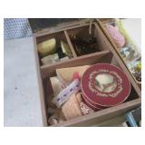 (EW4) Vintage Sewing Accessories/Su...