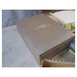 (EW4) Vintage Sewing Accessories/Su...