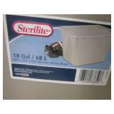 (BR1) Tote with Lid of Craft - Yarn...