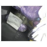 (F-0) Tote of Home Decor / Housewar...