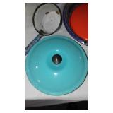 Mostly Enamelware Lot. (16 Pieces.