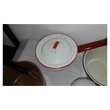 Mostly Enamelware Lot. (16 Pieces.