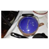 Mostly Enamelware Lot. (16 Pieces.