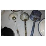 Mostly Enamelware Lot. (16 Pieces.