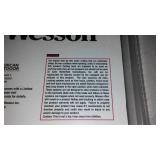 Smith And Wesson Heros Knife  NEW.