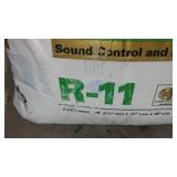 John Manville R11 Kraft Faced Insulation Roll. B-809