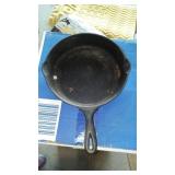 Wagner Ware Cast Skillet (2)