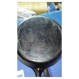 Wagner Ware Cast Skillet (2)