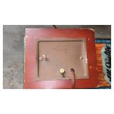 Humo Cigar Box and Clocks (2).