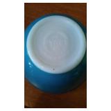 Vintage Pyrex Bowls (4)
