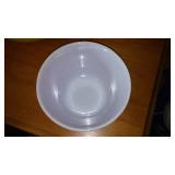 Vintage Pyrex Bowls (4)