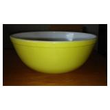 Pyrex Bowls (3) Chip on Red Bowl