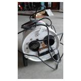 Versa-Vac. 5 Gallon Indoor/Outdoor.