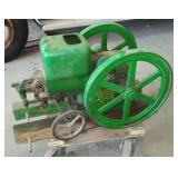 1 1/2 HP Stationary Engine. Excellent