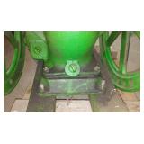 1 1/2 HP Stationary Engine. Excellent