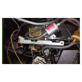 John Deere 318 Lawn and Garden Tractor with Cab.