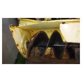 John Deere 318 Lawn and Garden Tractor with Cab.