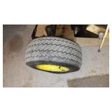 John Deere 318 Lawn and Garden Tractor with Cab.