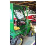 John Deere 318 Lawn and Garden Tractor with Cab.