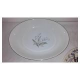 Vintage Salad / Fruit Server And Kaysons China Serving Bowls (2).