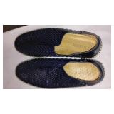 Athletic Works Memory Foam and Casual Leather Shoes (2).