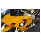 2001 Kawasaki Motorcycle ZX600J