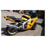 2001 Kawasaki Motorcycle ZX600J