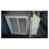 Signature 2000 Window AC unit, 5,000 BTU.