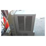 Signature 2000 Window AC unit, 5,000 BTU.