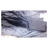 Reebok Hooded Puffer Jacket - NEW.