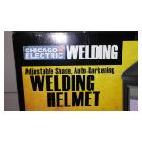NEW Chicago Electric Welding Helmet.  Auto Darkening  NEW.