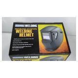 NEW Chicago Electric Welding Helmet.  Auto Darkening  NEW.