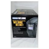 NEW Chicago Electric Welding Helmet.  Auto Darkening  NEW.