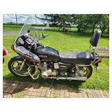Suzuki GS850G Motorcycle