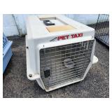 Lot of (4) Animal Crates/Cages - Pet Taxi, iCrate