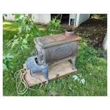 Vogelzang Deluxe Boxwood Stove BX42E