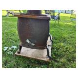 Vogelzang Deluxe Boxwood Stove BX42E