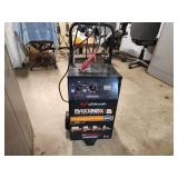 Schumacher 200/40/10/2 Amp Battery Charger / Engine Starter SE4020