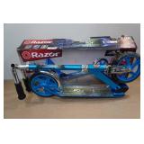 Razor A5 Lux Kick Scooter