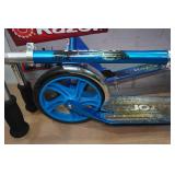 Razor A5 Lux Kick Scooter