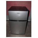 Whirlpool 3.1cu ft Refrigerator