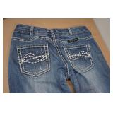 Cowgirl Tuff Co Jeans -28x37