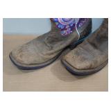 Cinch Edge Square Toe Boots -Women