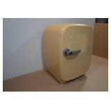 Vintage Style Mini Fridge - Heats and Cools
