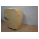 Vintage Style Mini Fridge - Heats and Cools
