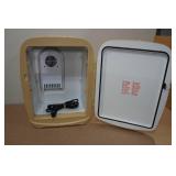 Vintage Style Mini Fridge - Heats and Cools