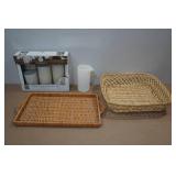 *4* Battery Powered Candles with Wicker Trays