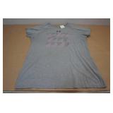 Under Armor Youth T-Shirt -Medium